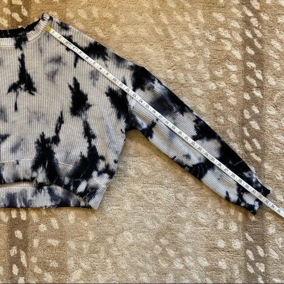 Pistola Eva Tie-Dye Oversized Cropped Slouch Sweater In Black Storm Size Medium - Picture 5 of 8